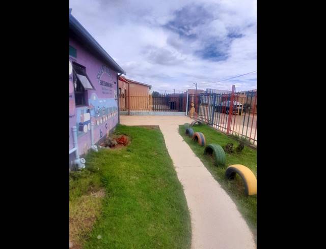 3 BEDROOM HOUSE FOR SALE IN PROTEA GLEN